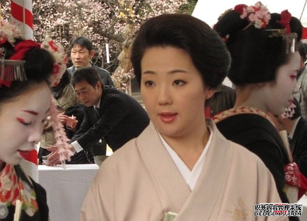 日本藝妓是妓女嗎?關(guān)于日本藝妓的十大秘密